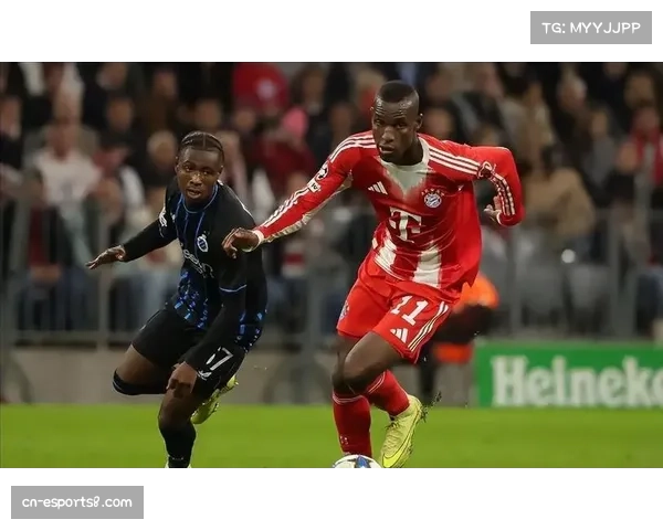 于帕梅卡诺、路易斯·迪亚斯先后破门，拜仁4-3皇马